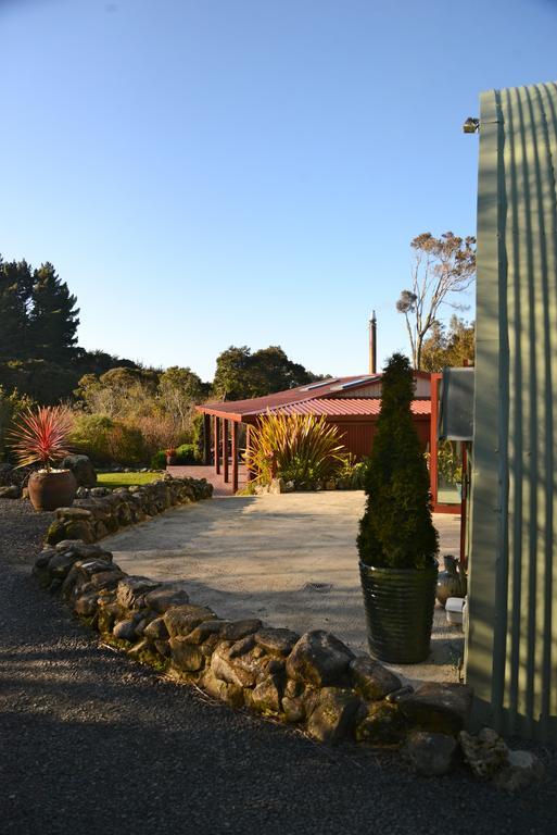 Barn Bed And Breakfast Waitati Екстериор снимка