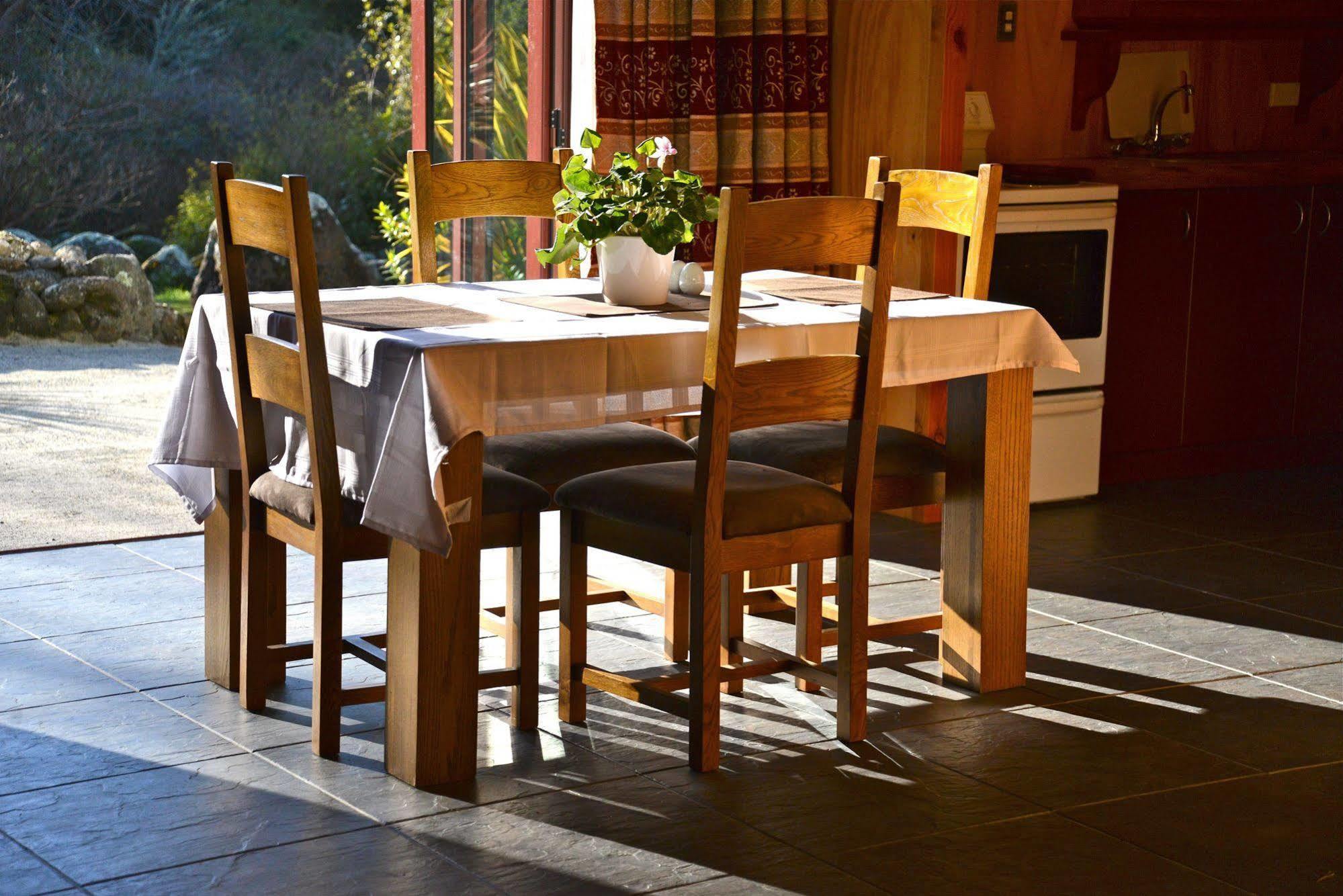 Barn Bed And Breakfast Waitati Екстериор снимка