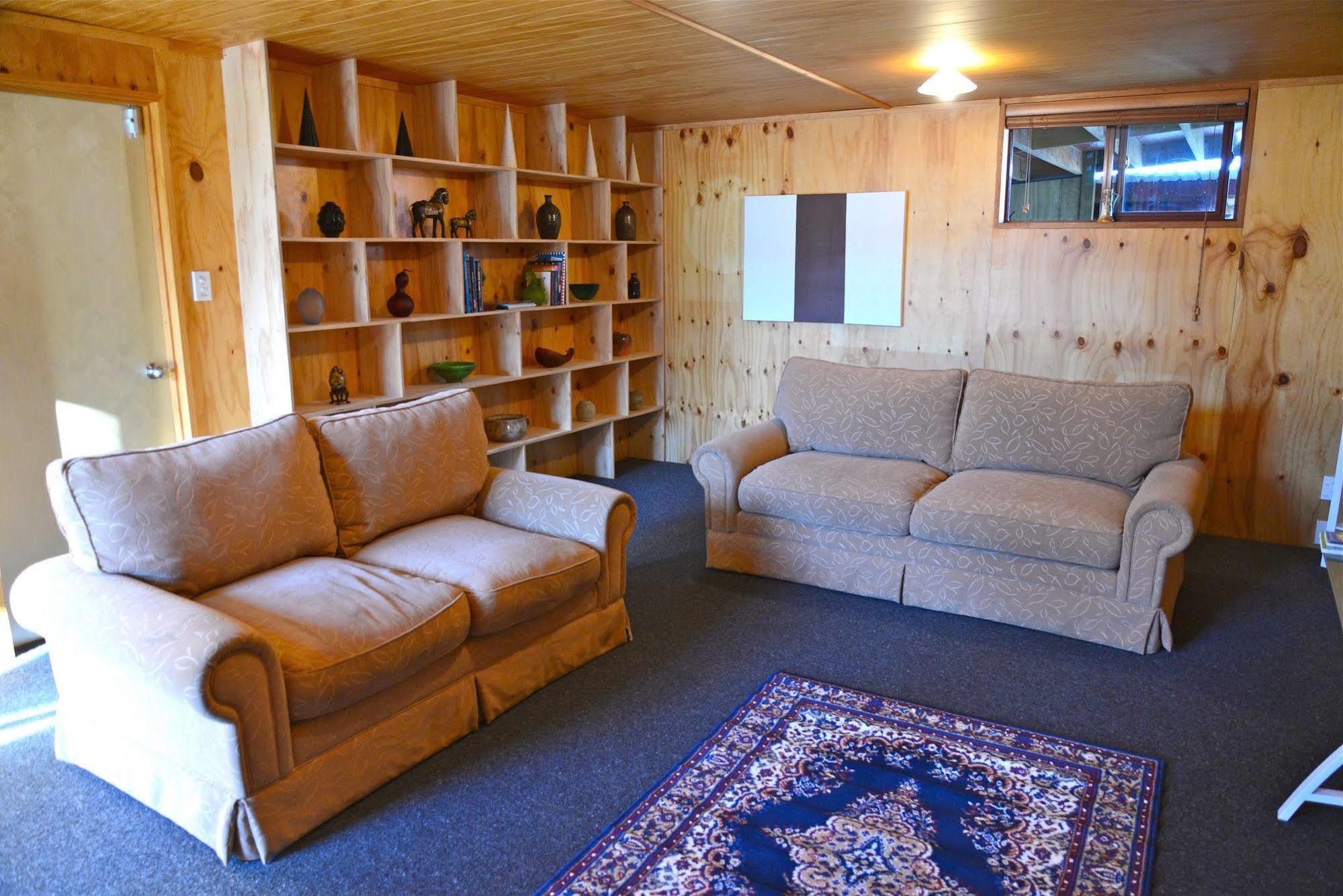 Barn Bed And Breakfast Waitati Екстериор снимка